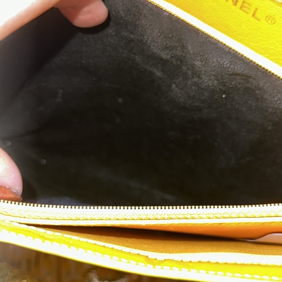 AUTHENTIC CHANEL PATENT LEATHER TOTE HANDLE BAG MADE IN FRANCE  6251903 - Picture 8 of 15